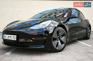 Tesla Model 3  2023