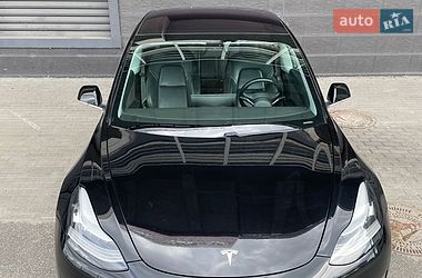 Tesla Model 3 2017