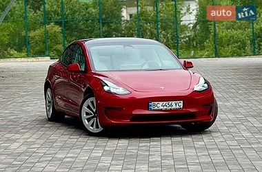 Tesla Model 3  2023
