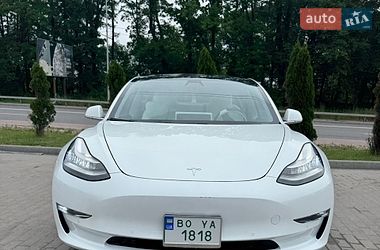 Tesla Model 3 2019