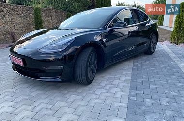 Tesla Model 3 2019