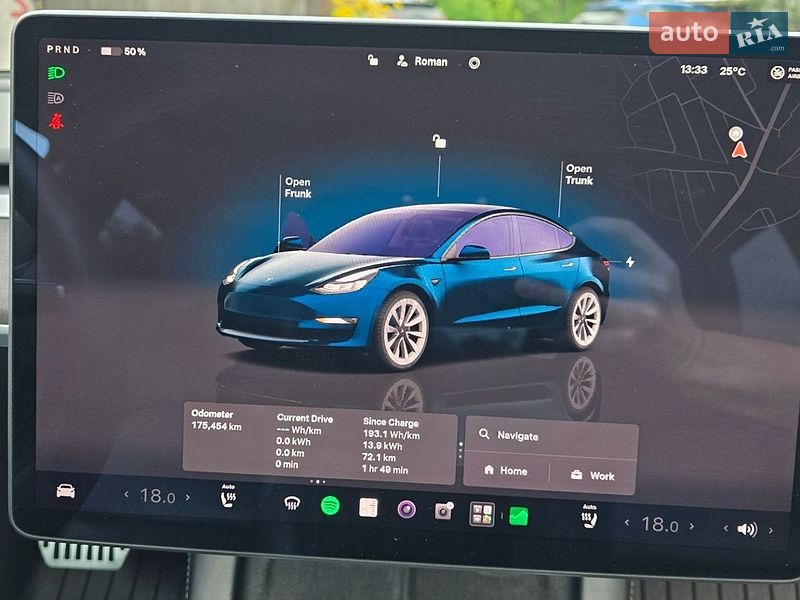 Седан Tesla Model 3 2022 в Львові