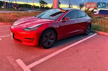 tesla model-3 2019 в Киев от профессионального продавца Віктор