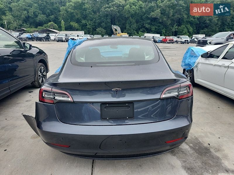 Седан Tesla Model 3 2022 в Бурштині фото 5 Седан Tesla Model 3 2022 в Бурштині