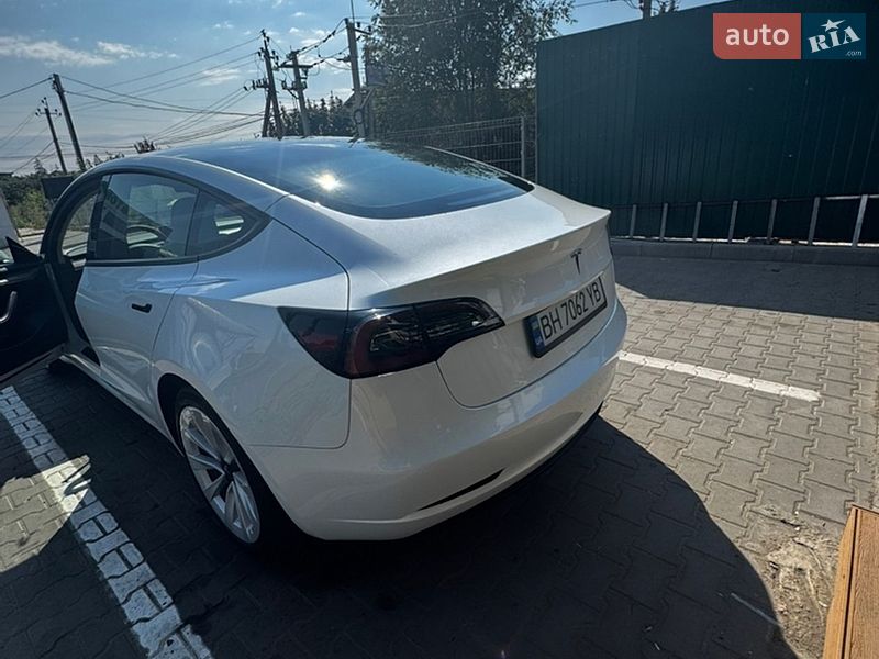 Седан Tesla Model 3 2023 в Одесі фото 10 Седан Tesla Model 3 2023 в Одесі