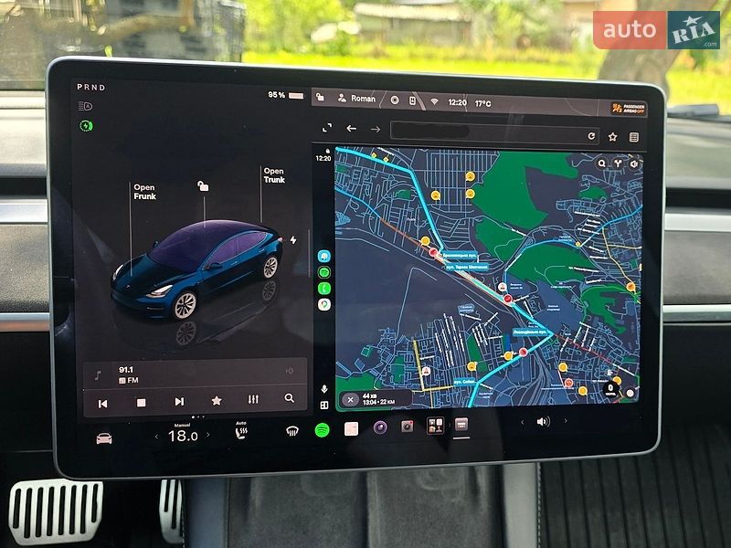 Седан Tesla Model 3 2022 в Львові