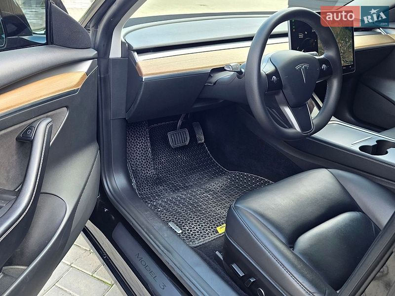 Седан Tesla Model 3 2020 в Ивано-Франковске фото 32 Седан Tesla Model 3 2020 в Ивано-Франковске