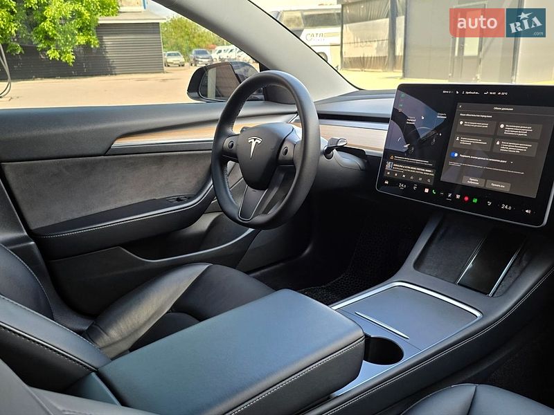 Седан Tesla Model 3 2020 в Ивано-Франковске фото 36 Седан Tesla Model 3 2020 в Ивано-Франковске