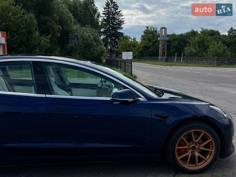 Седан Tesla Model 3 2018 в Виннице фото 9 Седан Tesla Model 3 2018 в Виннице
