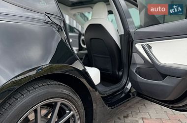 Седан Tesla Model 3 2019 в Львові фото 23 Седан Tesla Model 3 2019 в Львові