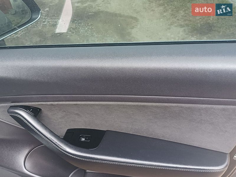 Седан Tesla Model 3 2019 в Хмельницькому