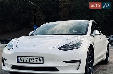 Tesla Model 3 2018