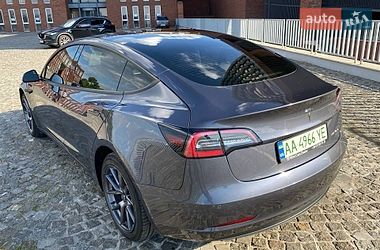 Седан Tesla Model 3 2021 в Днепре