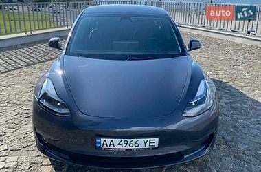 Седан Tesla Model 3 2021 в Днепре