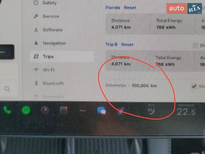 Седан Tesla Model 3 2021 в Днепре