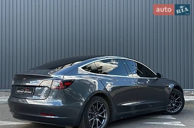 Седан Tesla Model 3 2018 в Миколаєві