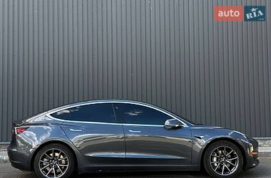 Седан Tesla Model 3 2018 в Миколаєві