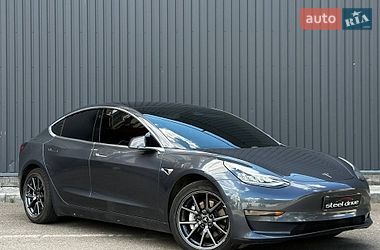 Седан Tesla Model 3 2018 в Миколаєві
