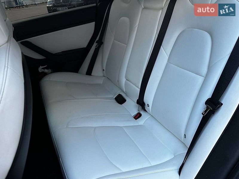 Седан Tesla Model 3 2018 в Миколаєві