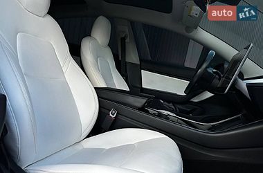 Седан Tesla Model 3 2018 в Миколаєві