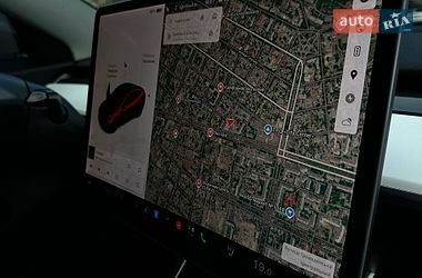 Седан Tesla Model 3 2018 в Миколаєві