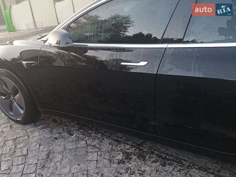 Седан Tesla Model 3 2019 в Хмельницькому