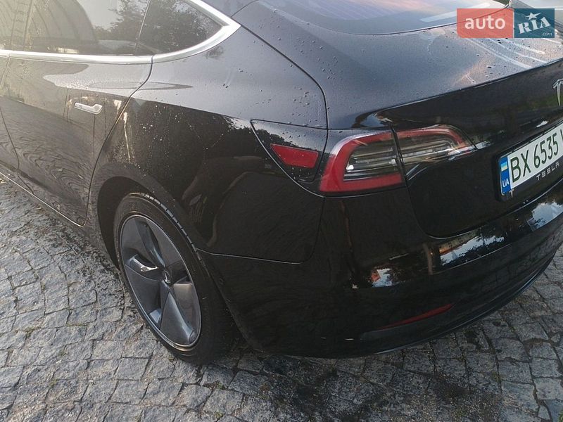 Седан Tesla Model 3 2019 в Хмельницькому
