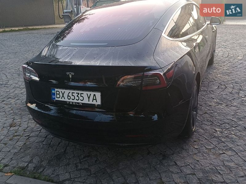 Седан Tesla Model 3 2019 в Хмельницькому