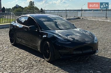 Tesla Model 3 2018