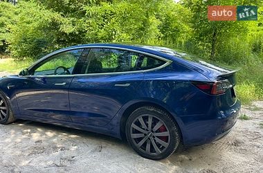 Седан Tesla Model 3 2019 в Києві фото 4 Седан Tesla Model 3 2019 в Києві
