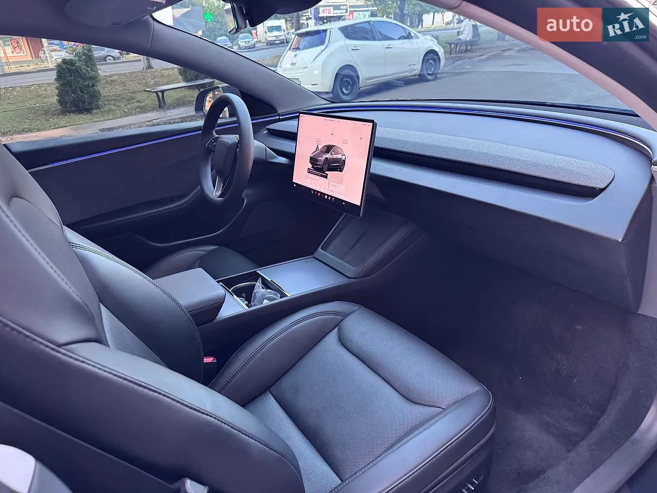 2024 Tesla Model 3 - мініатюра 2