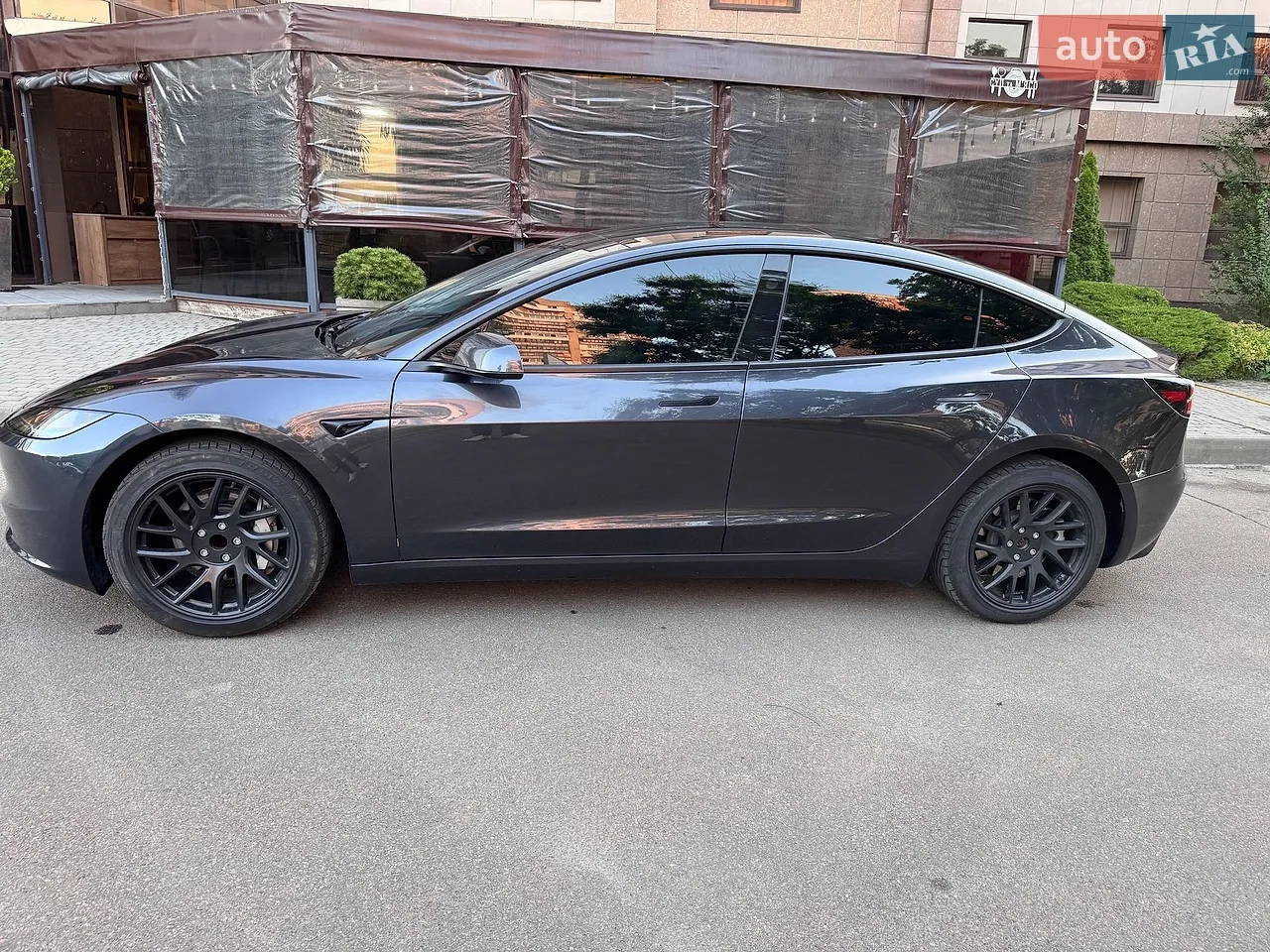 2024 Tesla Model 3 - мініатюра 5