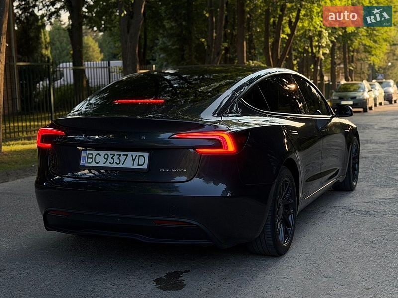 Седан Tesla Model 3 2024 в Львове фото 10 Седан Tesla Model 3 2024 в Львове