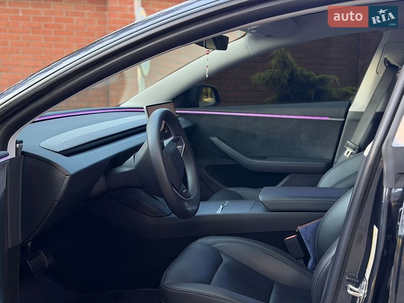 Седан Tesla Model 3 2024 в Львове фото 16 Седан Tesla Model 3 2024 в Львове