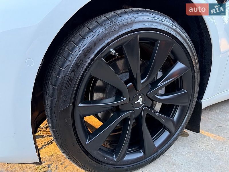 Седан Tesla Model 3 2020 в Ковелі фото 8 Седан Tesla Model 3 2020 в Ковелі