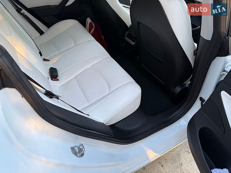 Седан Tesla Model 3 2020 в Ковелі фото 26 Седан Tesla Model 3 2020 в Ковелі