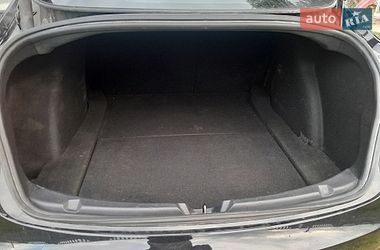 Седан Tesla Model 3 2022 в Черкассах