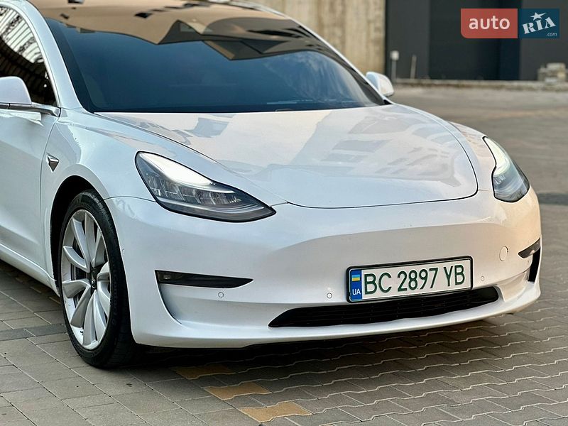 Седан Tesla Model 3 2019 в Ужгороде фото 7 Седан Tesla Model 3 2019 в Ужгороде
