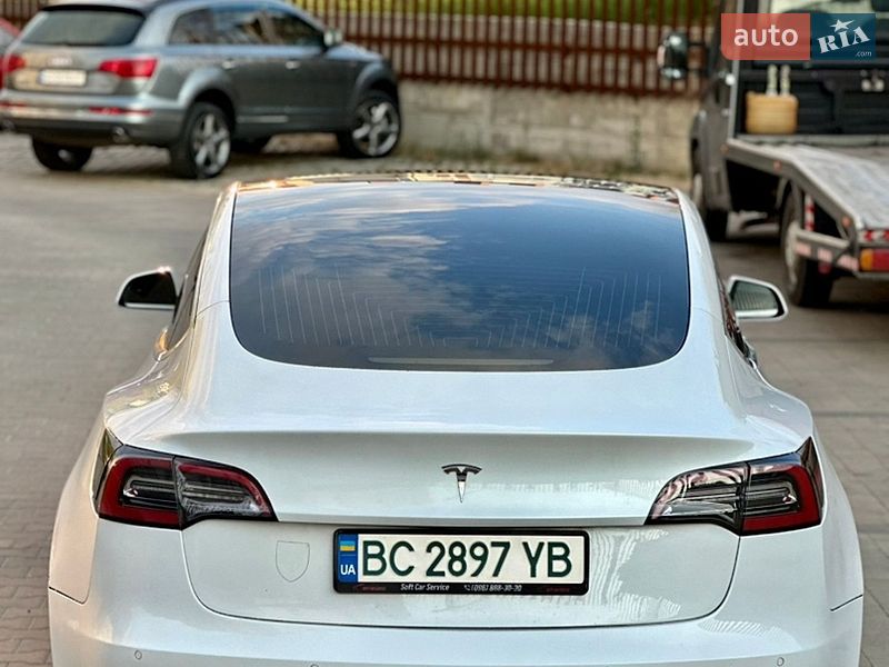 Седан Tesla Model 3 2019 в Ужгороде фото 12 Седан Tesla Model 3 2019 в Ужгороде