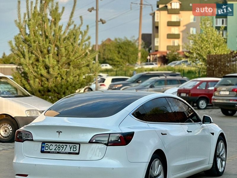 Седан Tesla Model 3 2019 в Ужгороде фото 16 Седан Tesla Model 3 2019 в Ужгороде