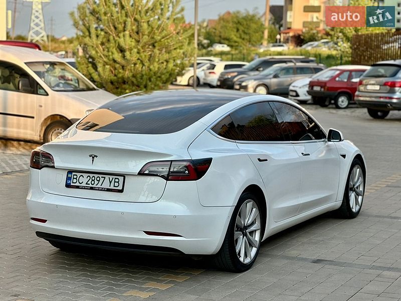 Седан Tesla Model 3 2019 в Ужгороде фото 17 Седан Tesla Model 3 2019 в Ужгороде