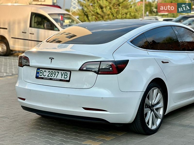 Седан Tesla Model 3 2019 в Ужгороде фото 18 Седан Tesla Model 3 2019 в Ужгороде