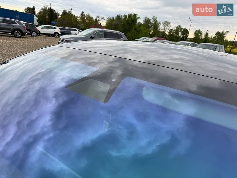 Седан Tesla Model 3 2020 в Коломые