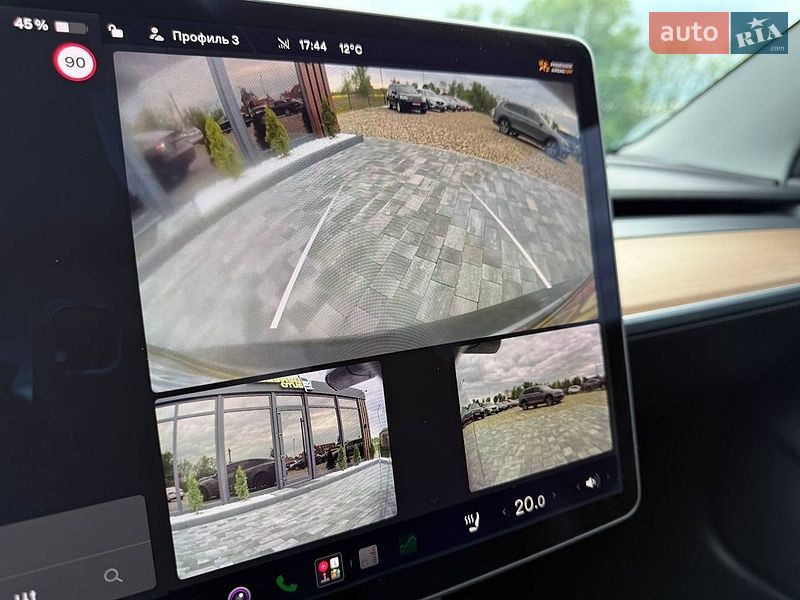 Седан Tesla Model 3 2020 в Коломые