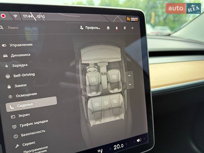 Седан Tesla Model 3 2020 в Коломые