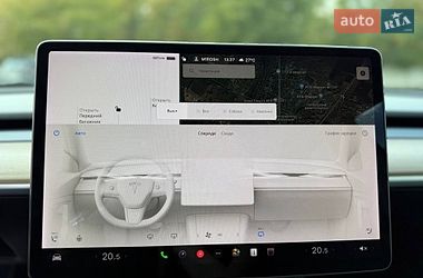 Седан Tesla Model 3 2021 в Кривом Роге