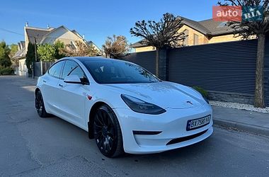 Седан Tesla Model 3 2022 в Хмельницком Седан Tesla Model 3 2022 в Хмельницком