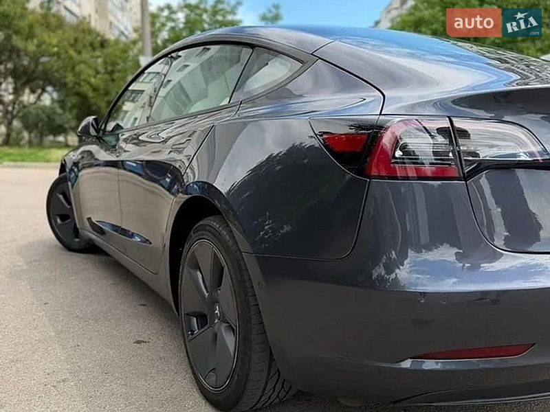 Седан Tesla Model 3 2022 в Одессе