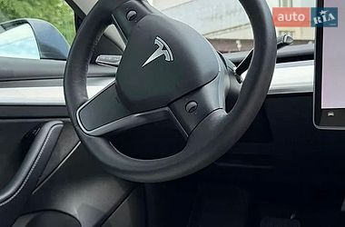 Седан Tesla Model 3 2022 в Одессе
