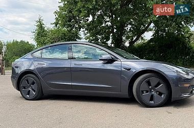 Седан Tesla Model 3 2022 в Одессе